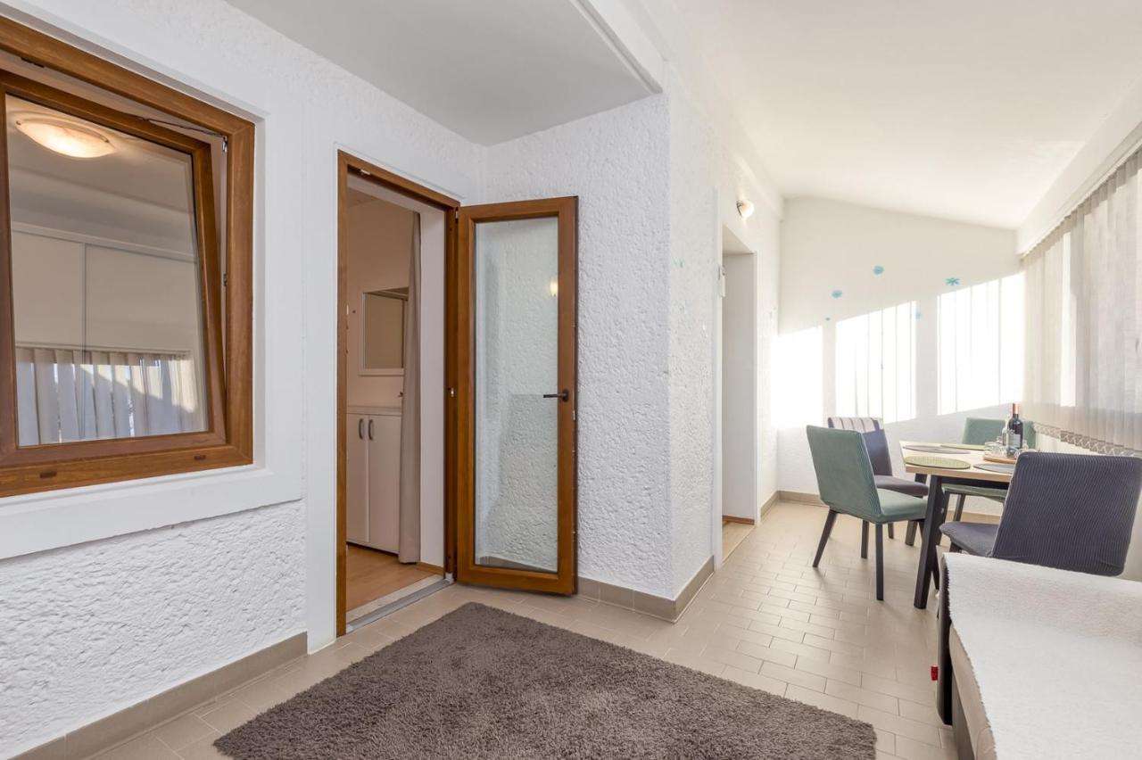 Apartment Lucijan Пореч Екстериор снимка